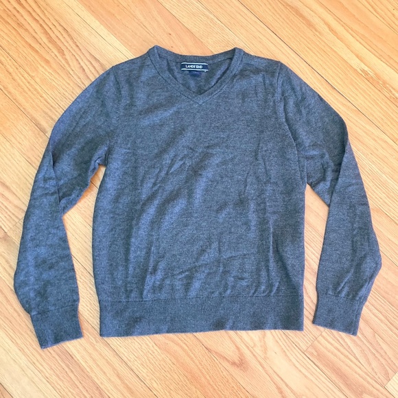Boy’s size 10-12 Lands’ End gray sweater in excellent condition - Picture 1 of 5